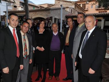 El Grup musical ´Els Valldemossa´ rep la Medalla d'Or del municipi de Valldemossa